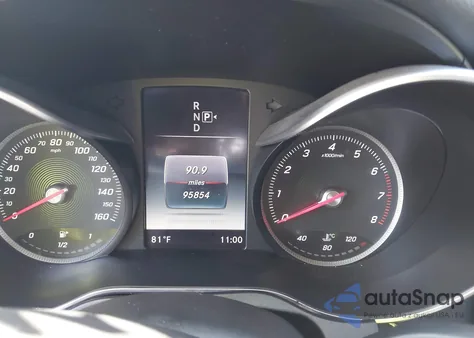 2015 Mercedes-Benz C 400 4Matic из США, поврежденный, VIN 55SWF6GB6FU028963